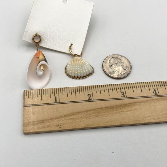 Free People Earrings Mismatched Natural Shell Dangles Gold Plated Hoop Stud NWT - Picture 7 of 7